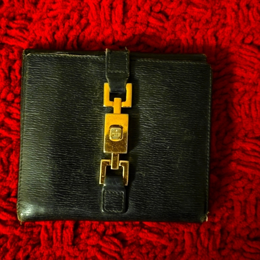 Gucci wallet